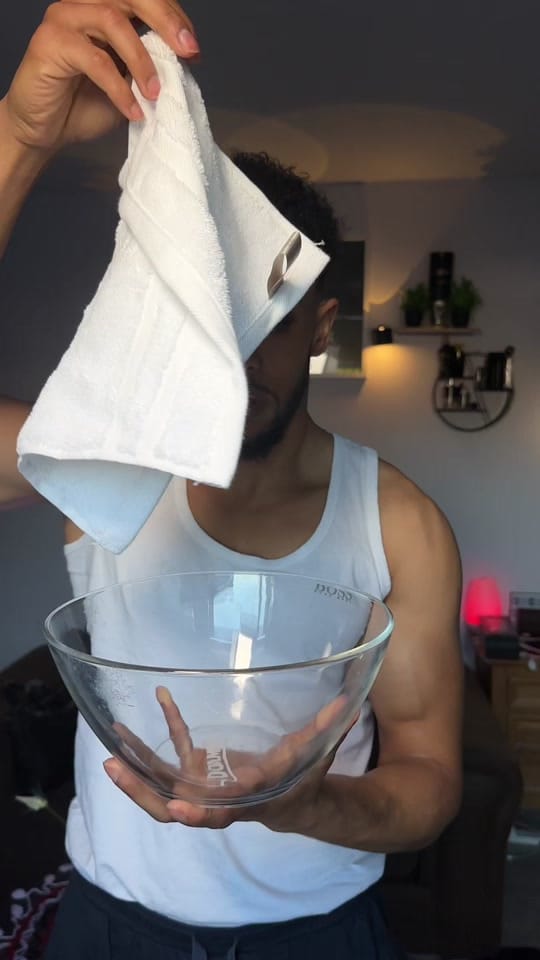 Post 3 by Eng Mo_Osmann_ on TikTok (video)