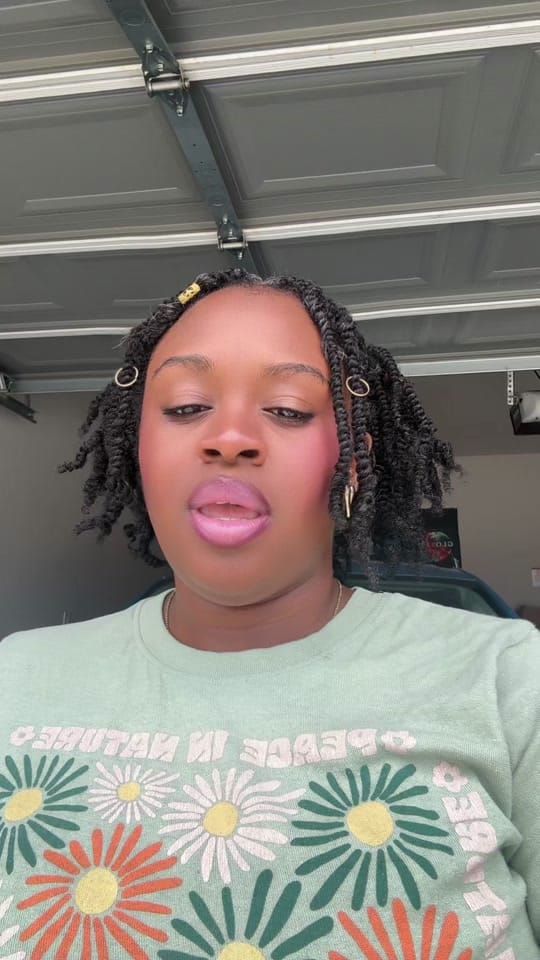 Post 7 by Cece & Tyti | BookTok 📚 on TikTok (video)