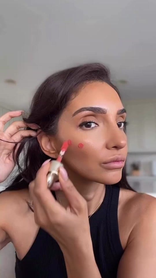 Post 2 by Sara Jeihooni on TikTok (video)