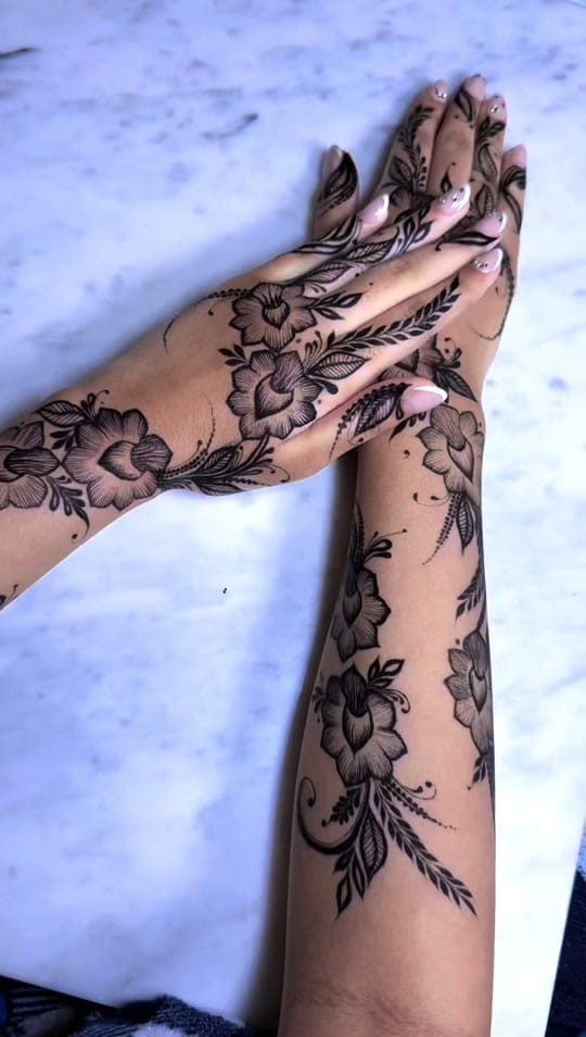Post 7 by Regent Henna on TikTok (video)