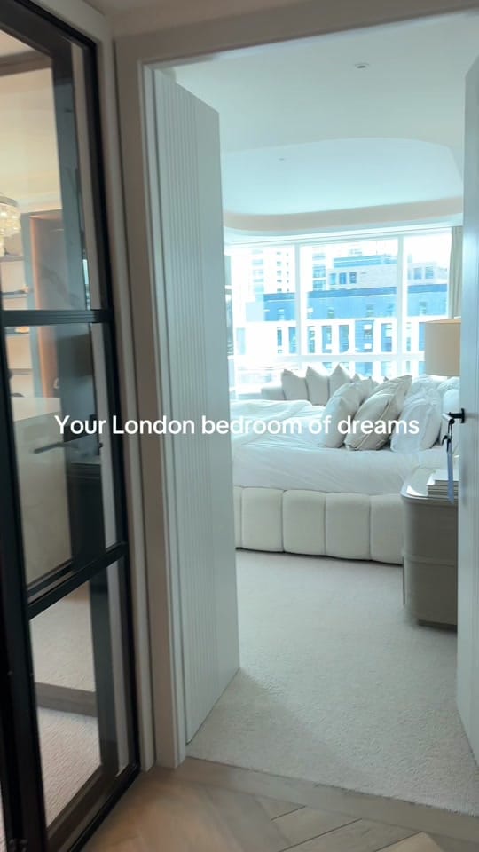 Post 10 by Maxiejjameson on TikTok (video)