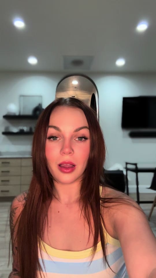 Post 7 by Emily Smith on TikTok (video)