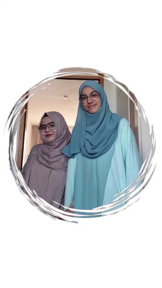 Post 2 by Anne Yaa on TikTok (video)