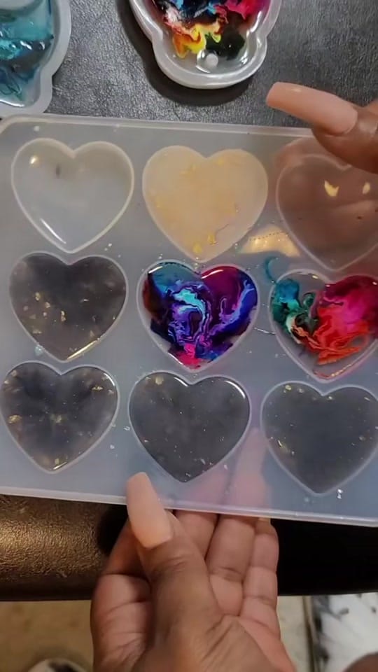 Post 2 by Toi on TikTok (video)