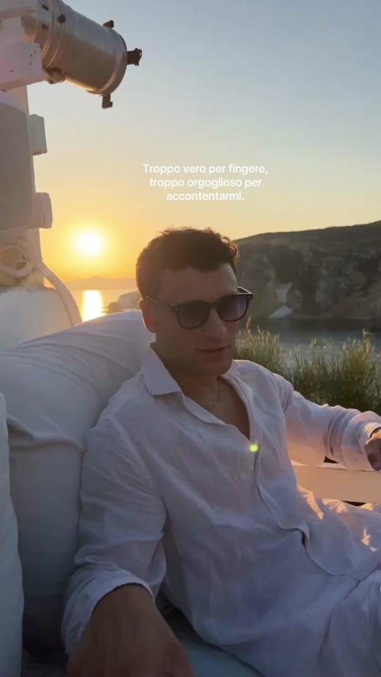 Post 4 by Alessandro Lamburghini on TikTok (video)