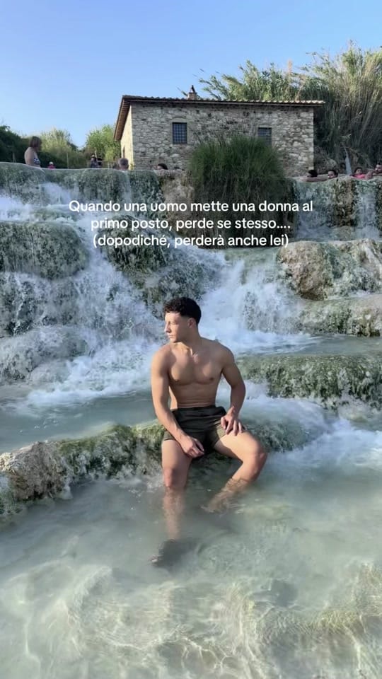 Post 6 by Alessandro Lamburghini on TikTok (video)
