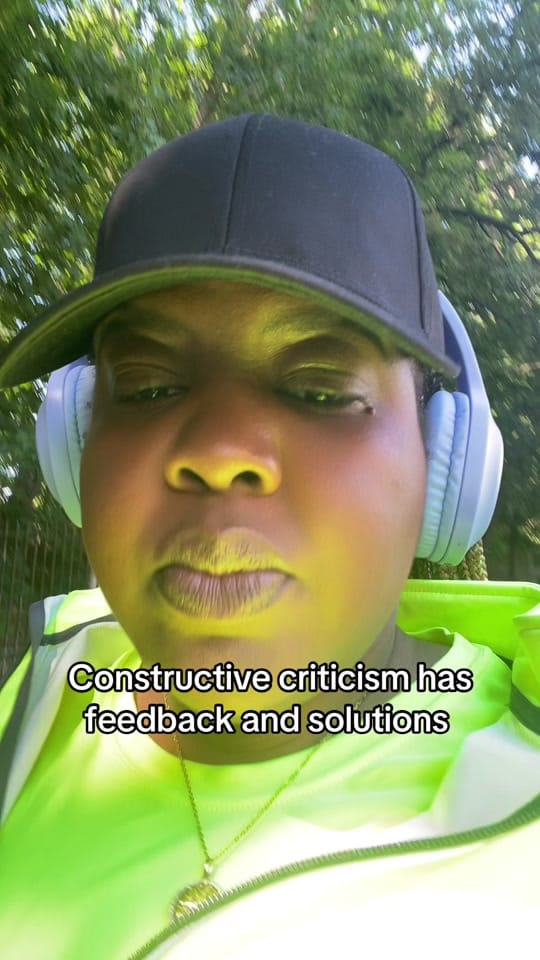 Post 1 by Karyne on TikTok (video)