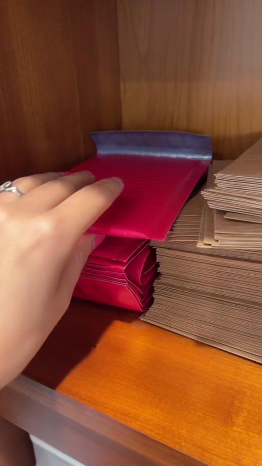 Post 9 by stickersandgizmos on TikTok (video)