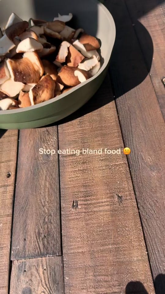 Post 2 by Osmo Kitchen on TikTok (video)