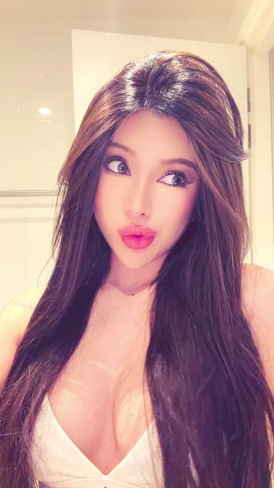 Post 10 by ThebaddiePorsche🏎️💨 on TikTok (video)