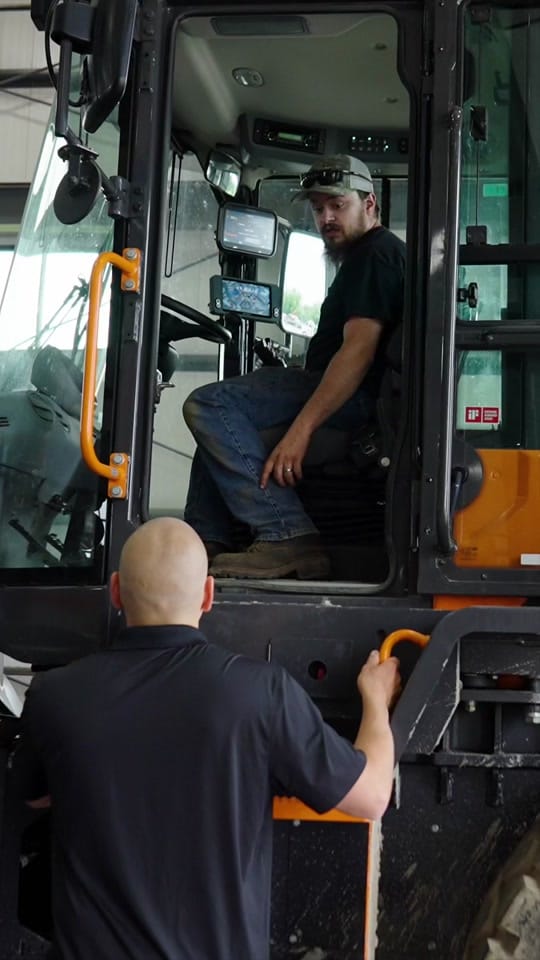 Post 1 by Barry Equipment on TikTok (video)