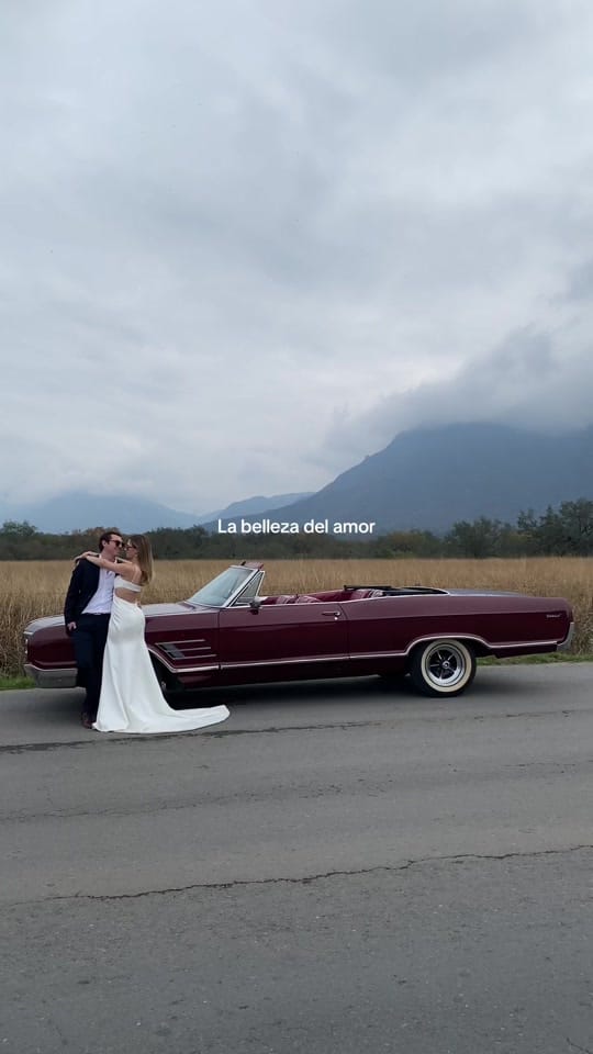 Post 3 by Adriana Madrid Bridal on TikTok (video)