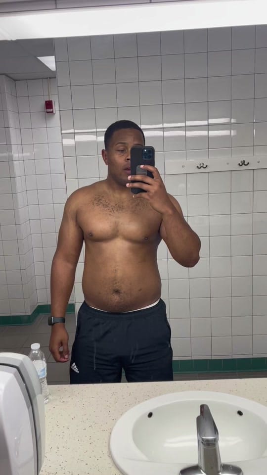 Post 1 by Lewylive on TikTok (video)