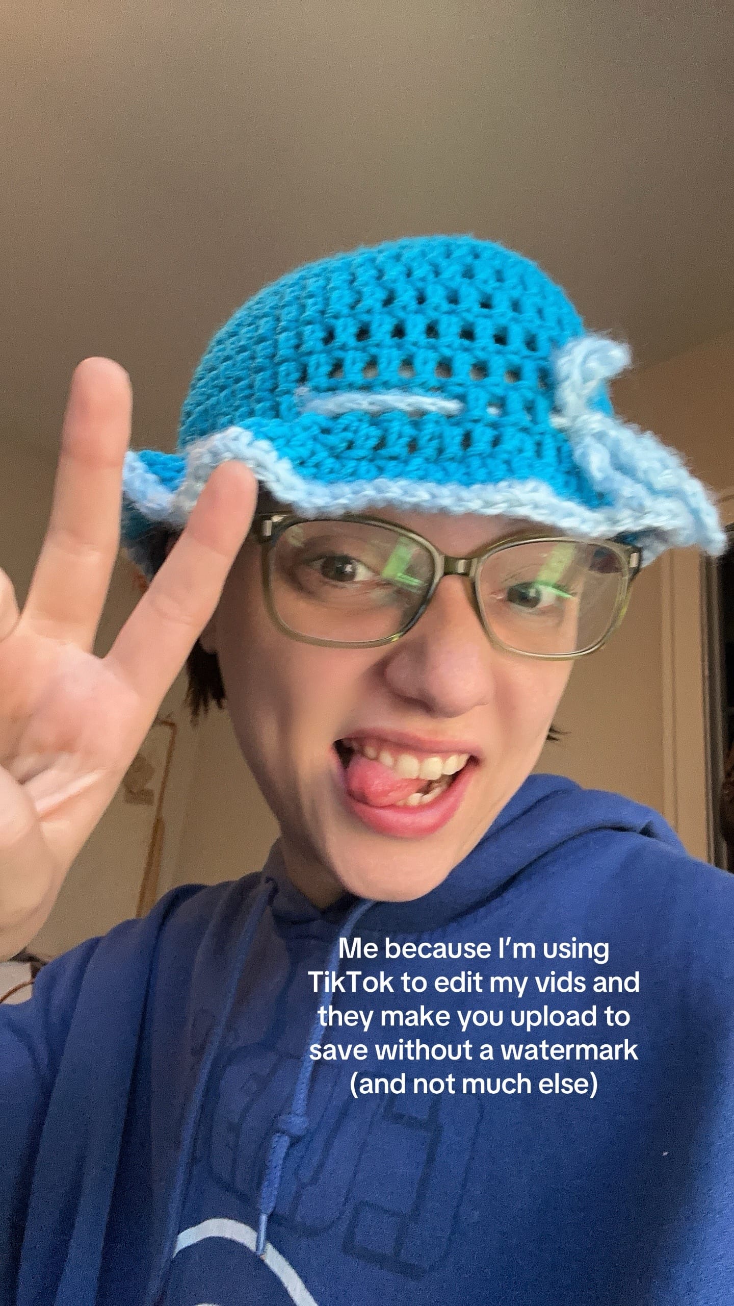 Post 3 by Sara:) on TikTok (video)