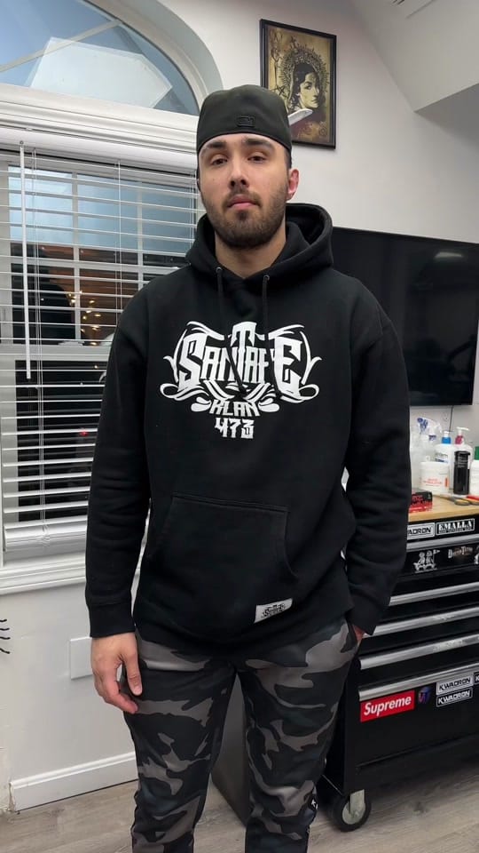 Post 2 by Jeudiel on TikTok (video)