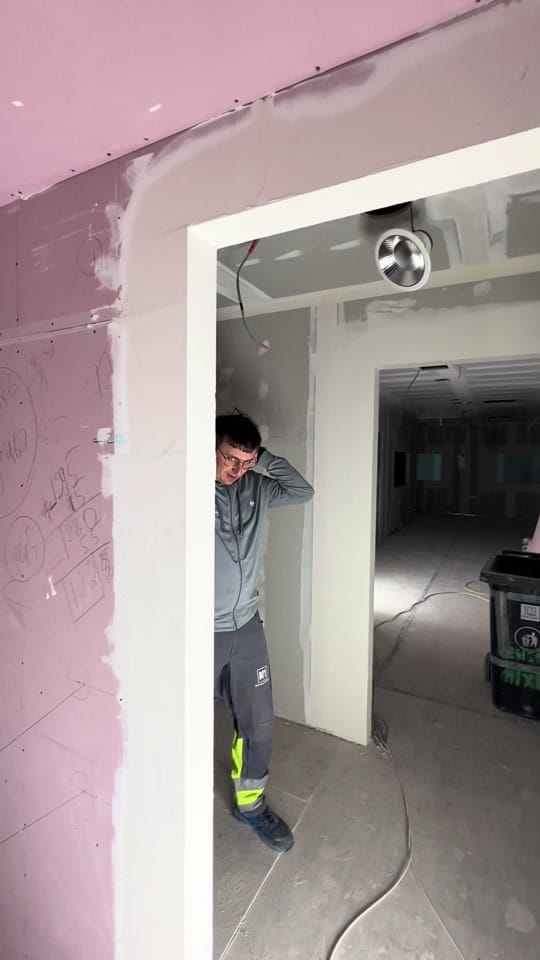 Post 3 by drywallmachines on TikTok (video)