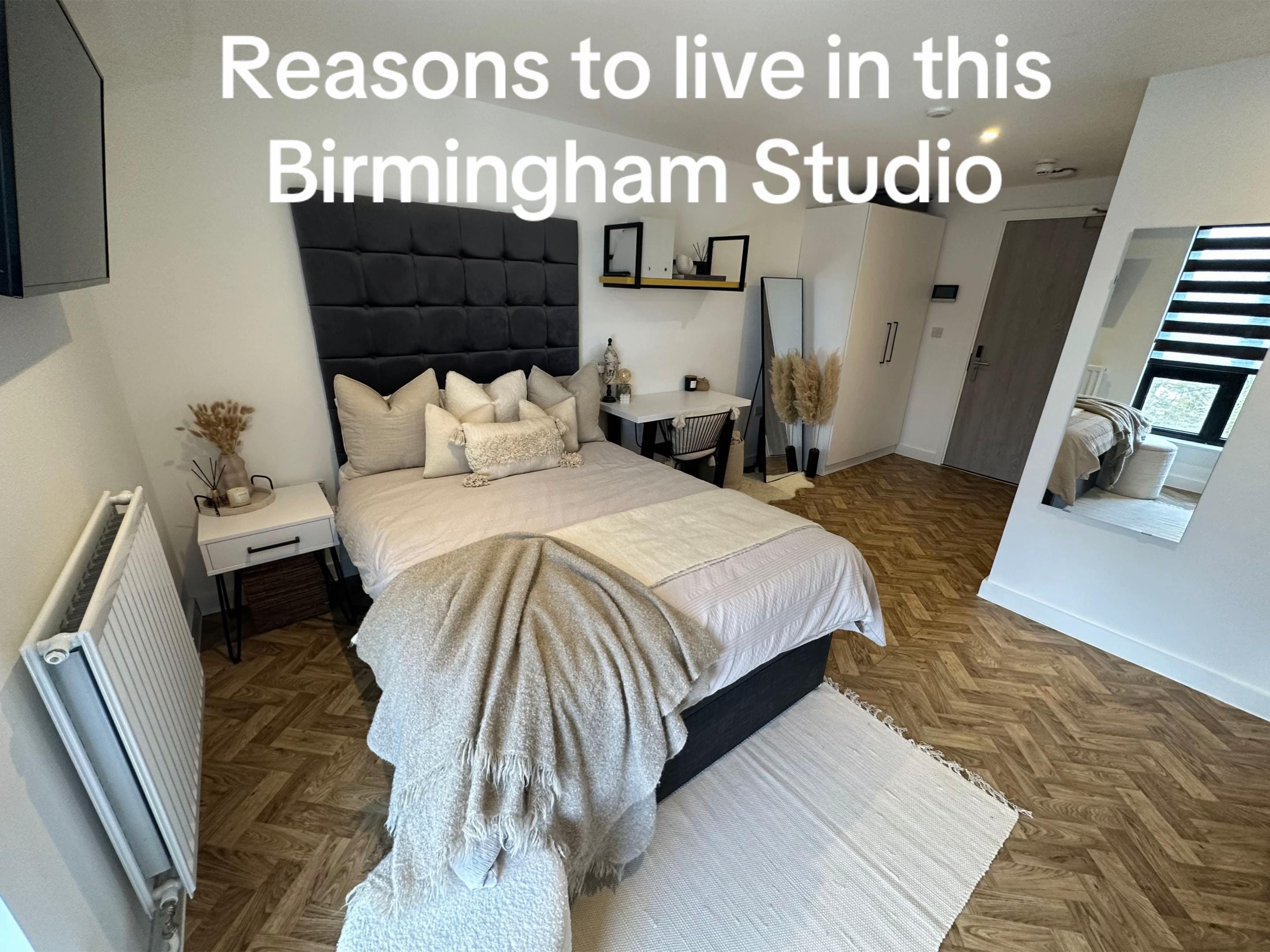 Post 7 by Anthony Laville on TikTok (video)