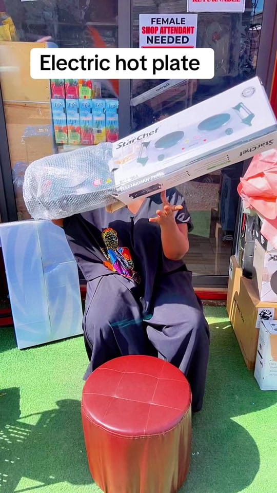 Post 3 by The kitchenware shop on TikTok (video)