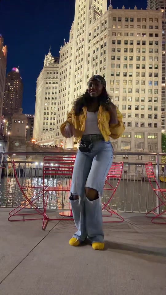 Post 1 by Robin💛 on TikTok (video)