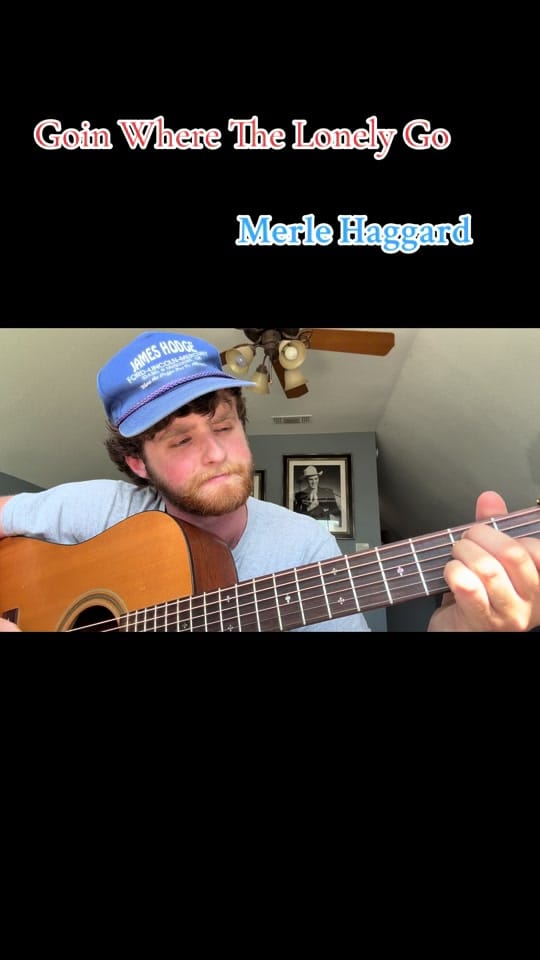 Post 1 by Riley on TikTok (video)