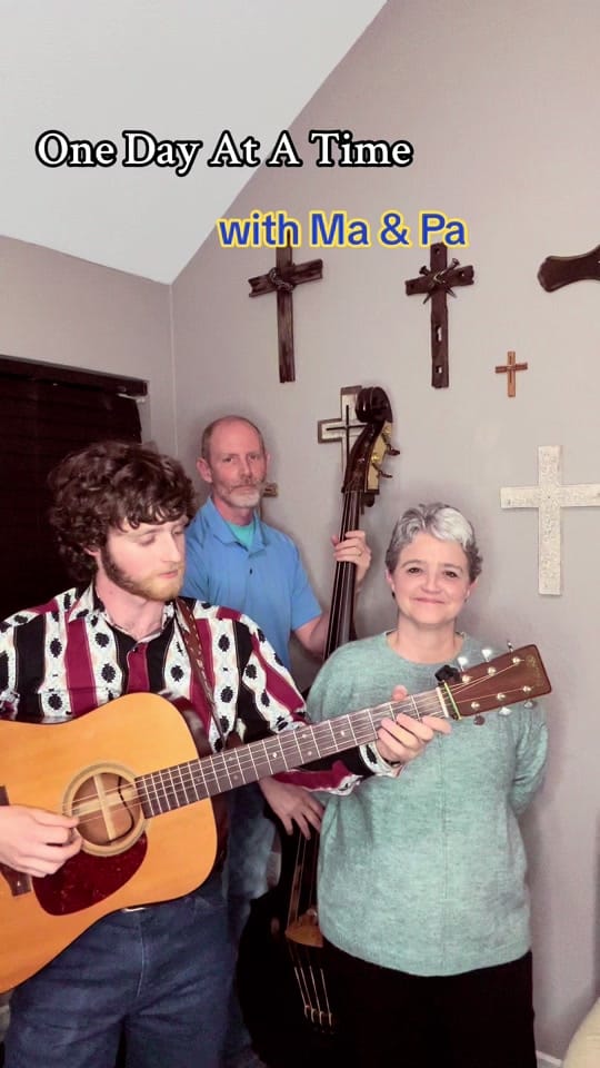 Post 8 by Riley on TikTok (video)