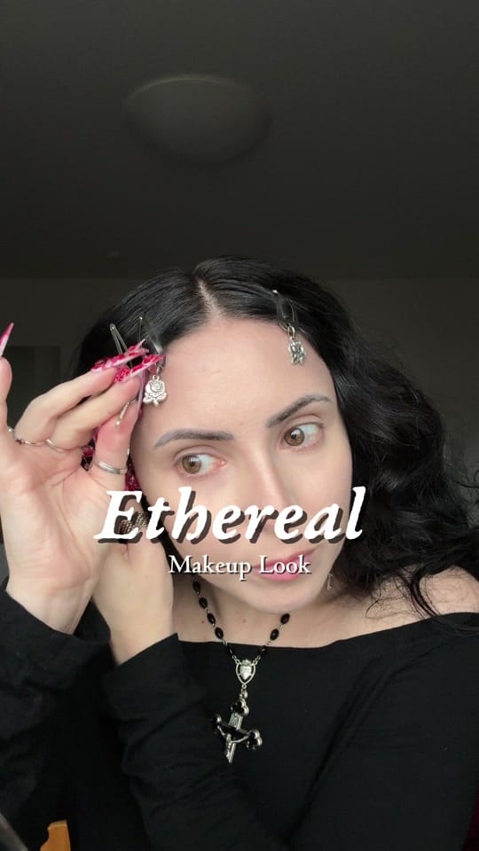 Post 4 by _withmandie on TikTok (video)