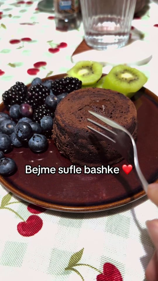 Post 10 by borabakes on TikTok (video)