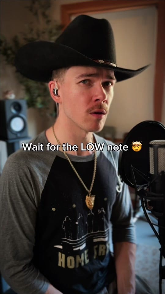 Post 4 by journeyday on TikTok (video)