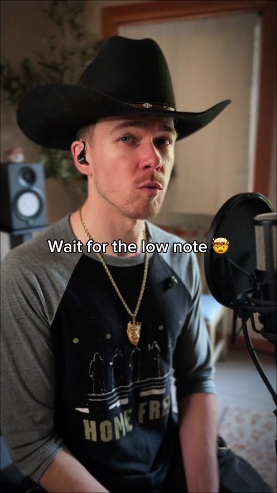 Post 8 by journeyday on TikTok (video)
