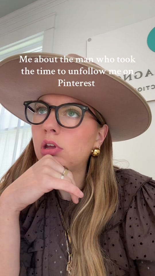 Post 2 by Han on TikTok (video)