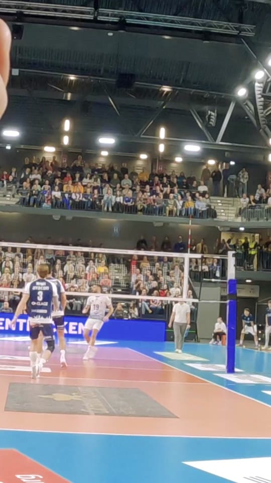 Post 7 by LazoOom on TikTok (video)
