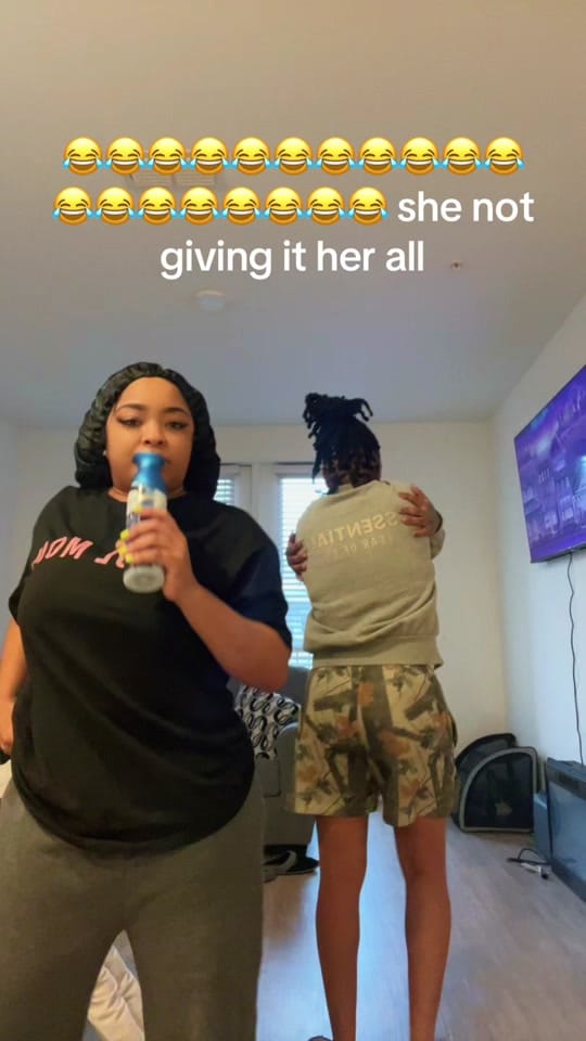 Post 1 by Chi $tackz on TikTok (video)