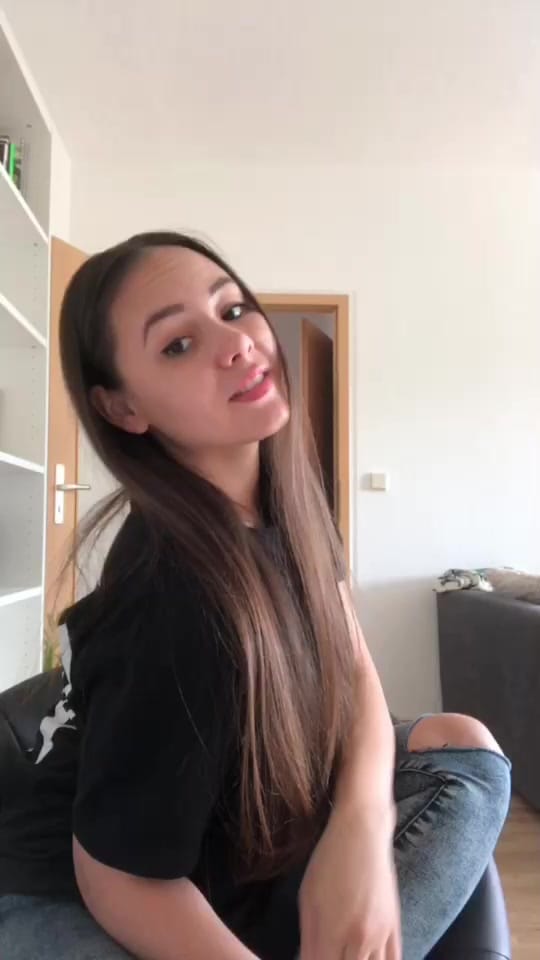 Post 10 by Juli.liciouss on TikTok (video)