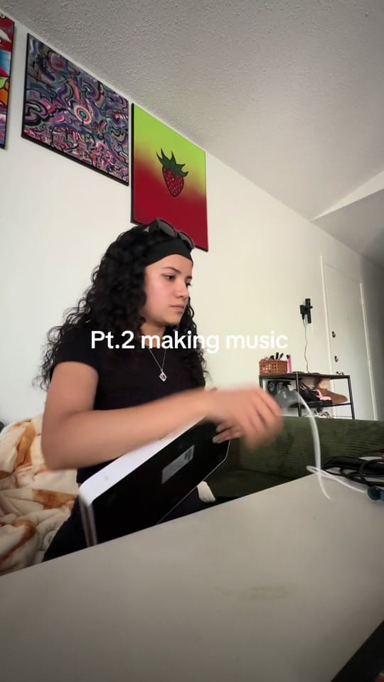 Post 2 by SaratheG on TikTok (video)