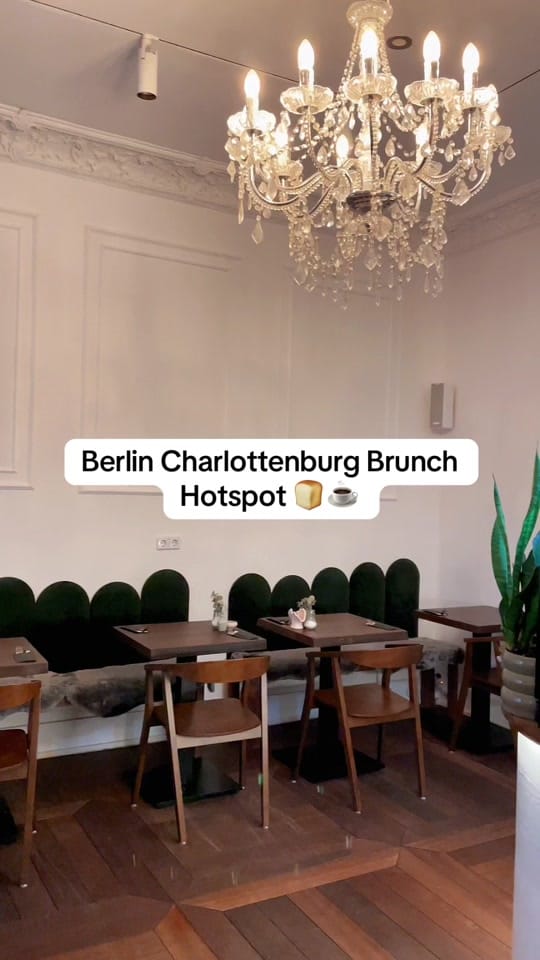 Post 4 by Foodie Juli on TikTok (video)