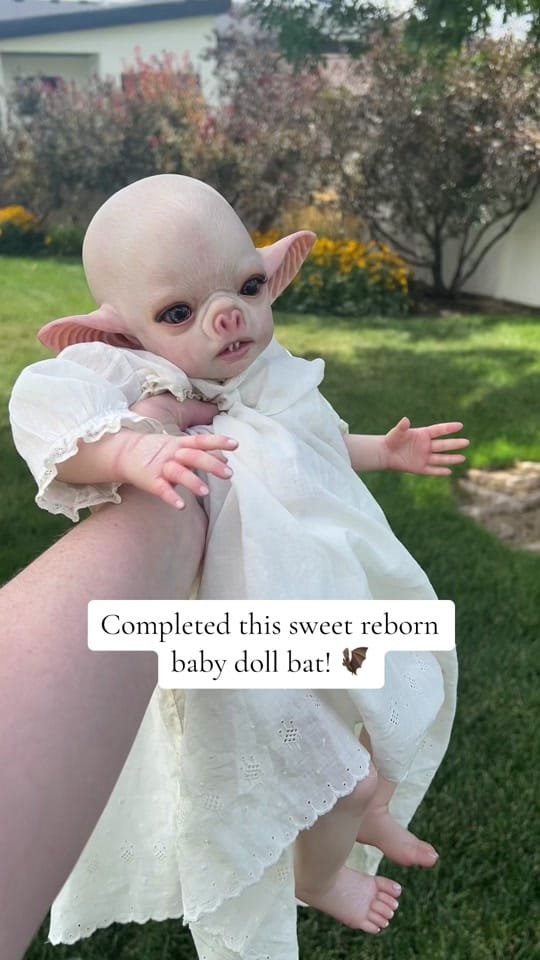 Post 9 by Oddly Sweet Art 🔪🐇🔪 on TikTok (video)
