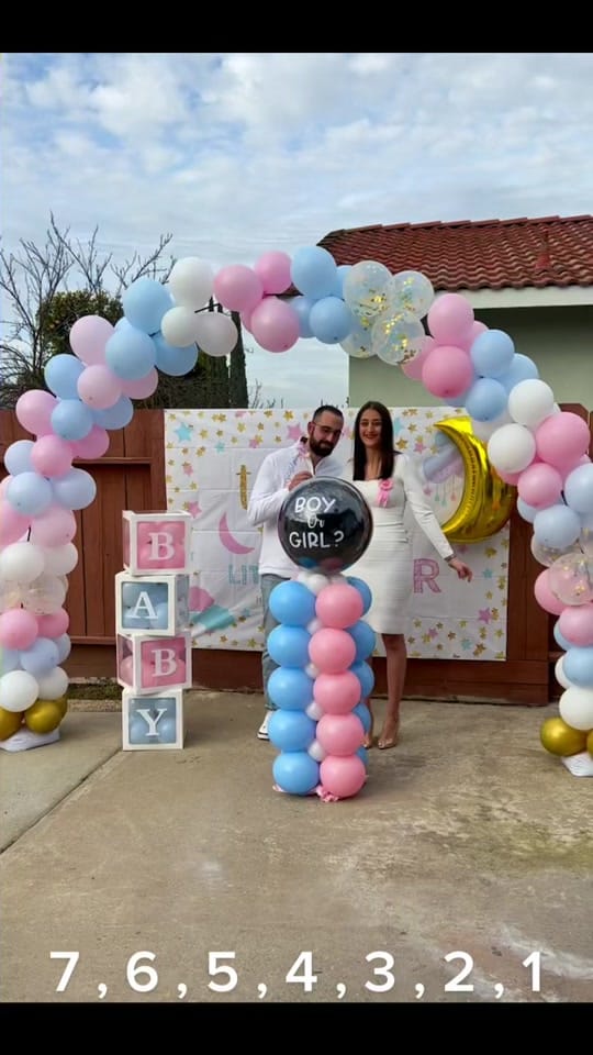 Post 10 by Taj.balloons on TikTok (video)
