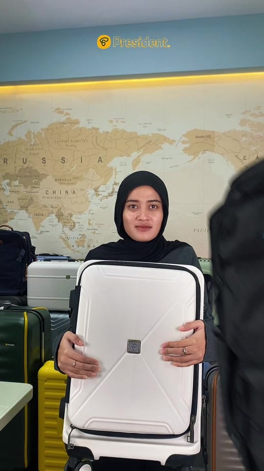 Post 4 by President Luggage Official on TikTok (video)