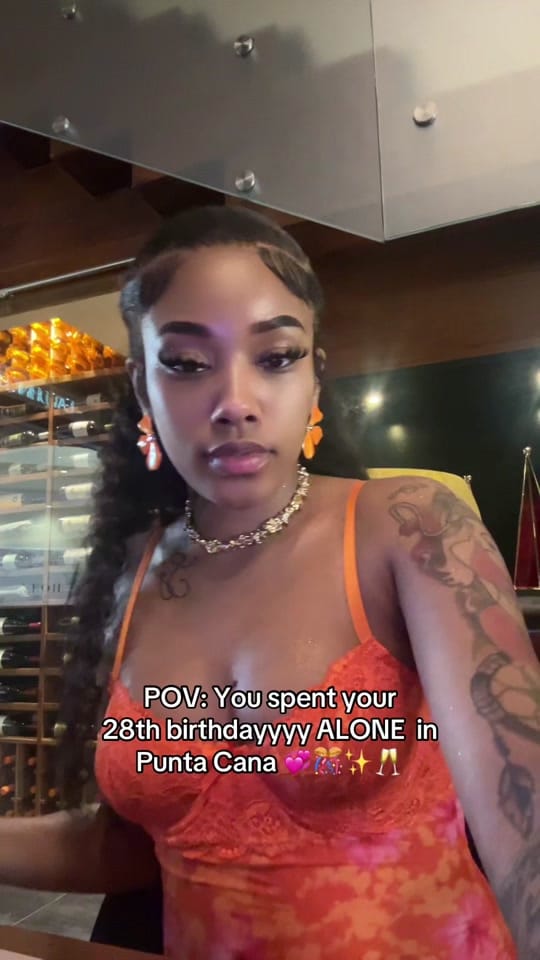 Post 5 by prettygalsy on TikTok (video)