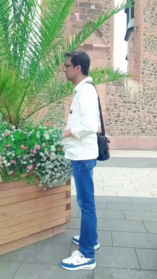 Post 3 by K.Zaman on TikTok (video)