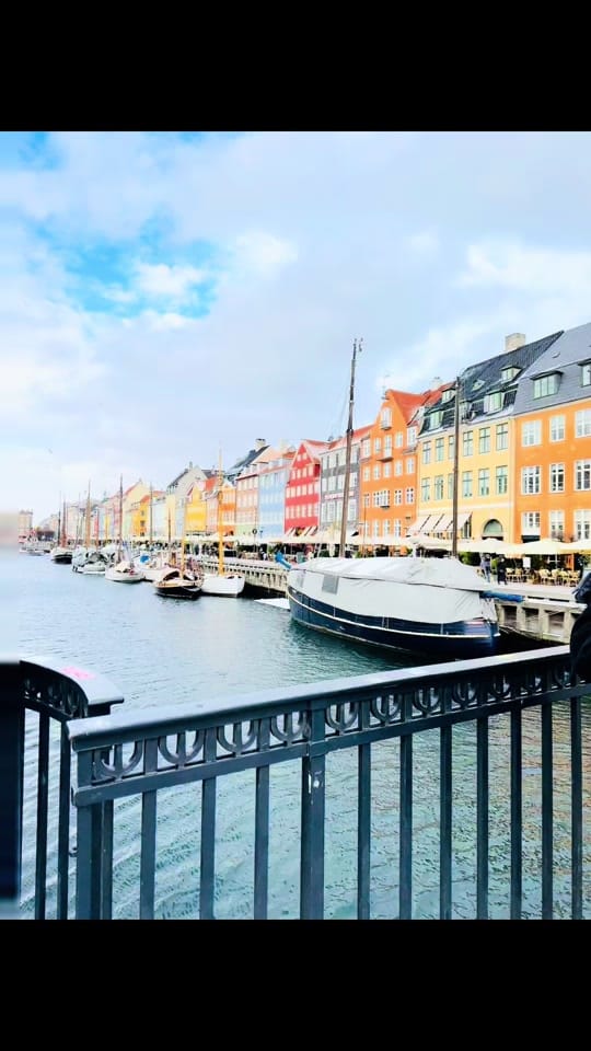 Post 1 by Anna Sm on TikTok (video)