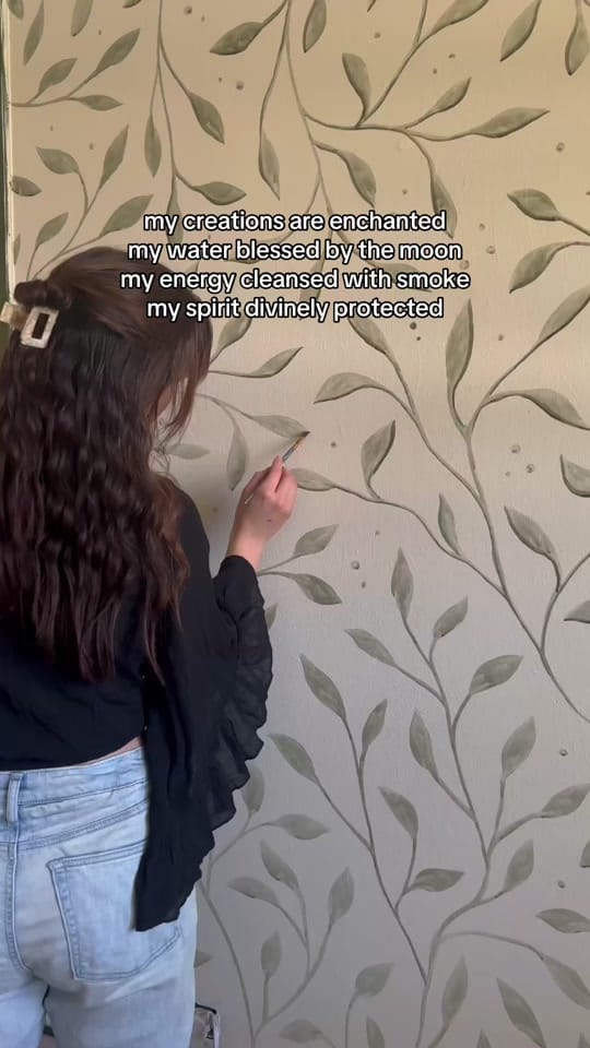 Post 5 by Tracy  |  murals + art on TikTok (video)