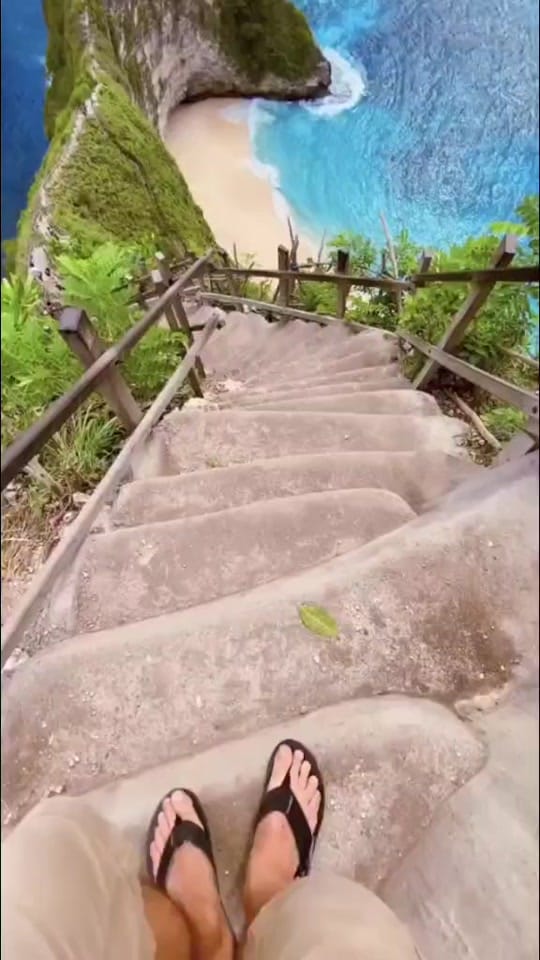 Post 3 by 𝑻𝒓𝒊𝒑𝒆𝒔𝒆 on TikTok (video)
