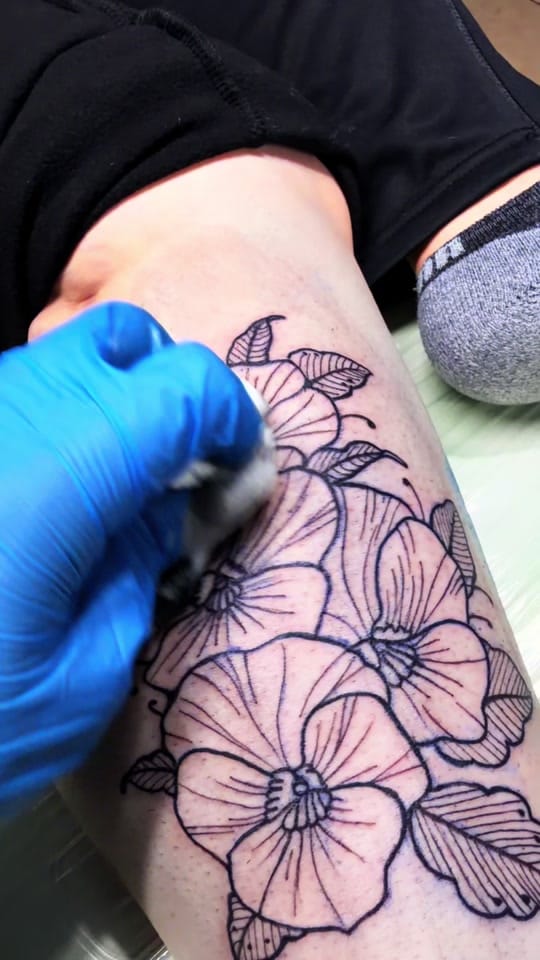 Post 1 by Sandman Tattoo Studio on TikTok (video)