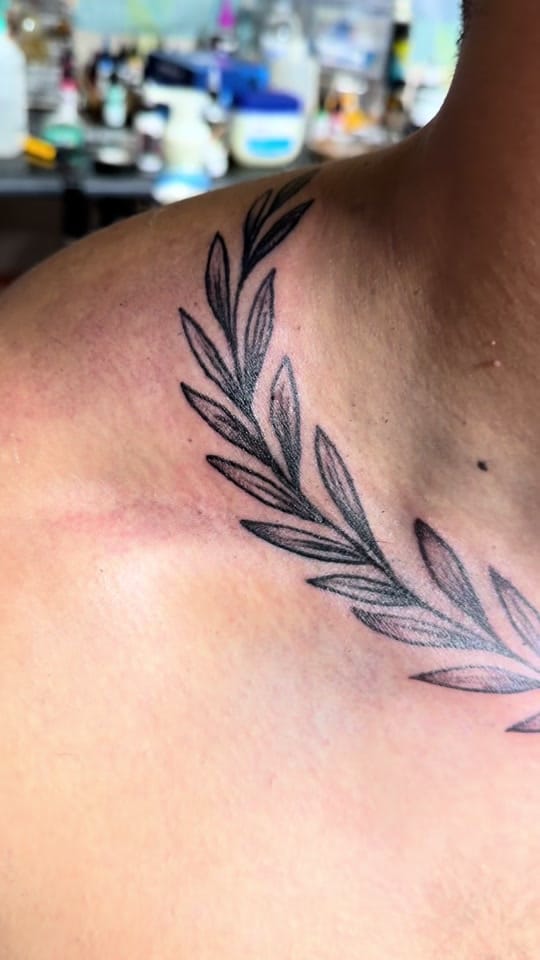Post 2 by Sandman Tattoo Studio on TikTok (video)