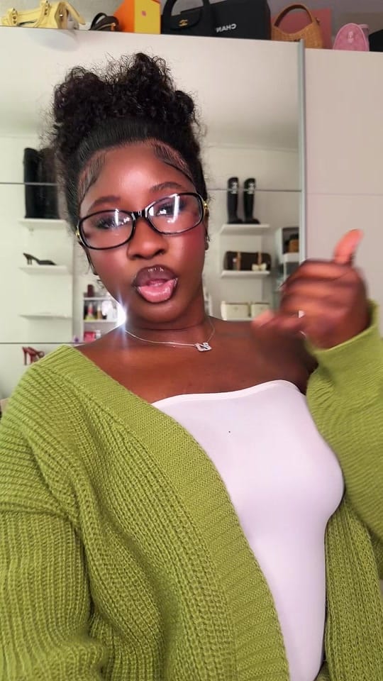 Post 3 by 𝘈𝘪𝘴𝘩𝘢 𝘑𝘢𝘪𝘵𝘦𝘩 on TikTok (video)