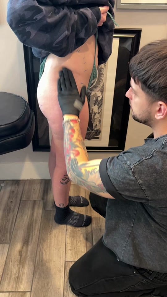 Post 1 by AndreyTattooing on TikTok (video)