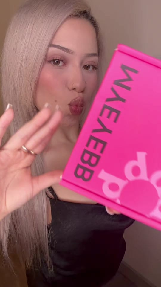 Post 2 by Mexican Barbie on TikTok (video)
