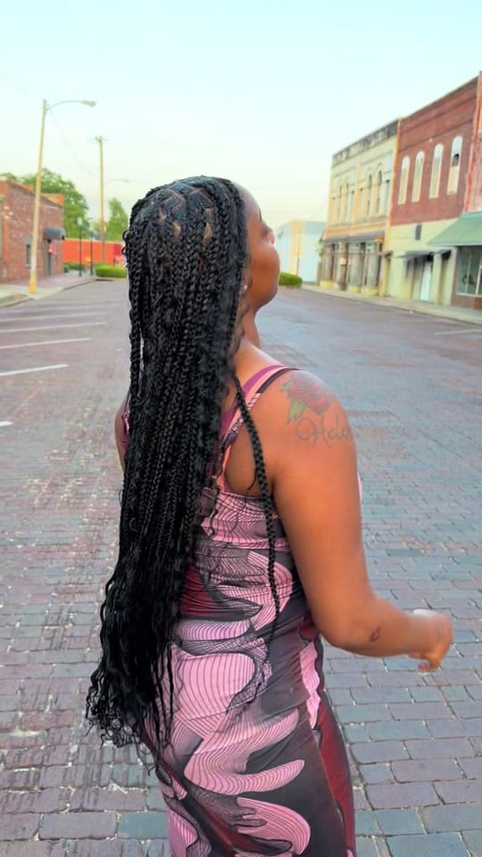 Post 6 by DeekyDanielle on TikTok (video)