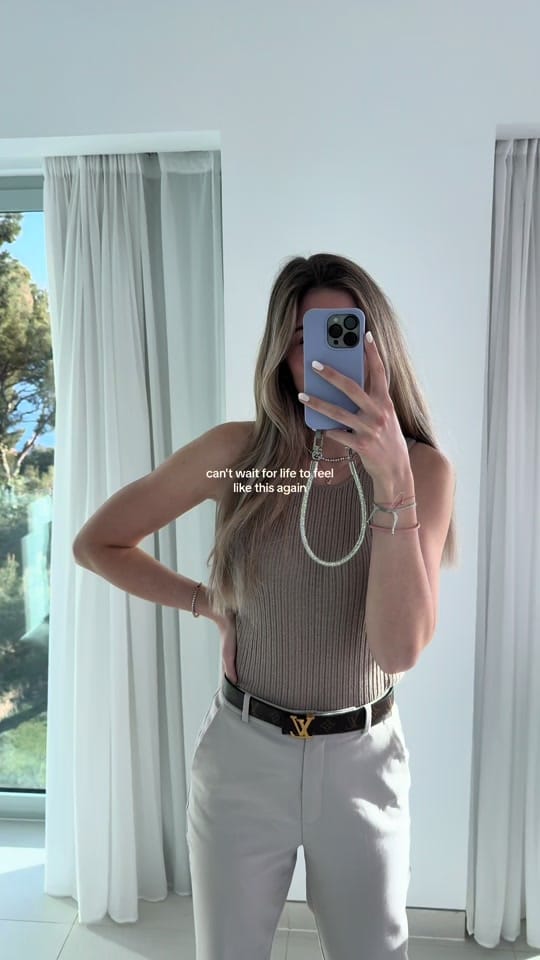 Post 2 by Jenny on TikTok (video)